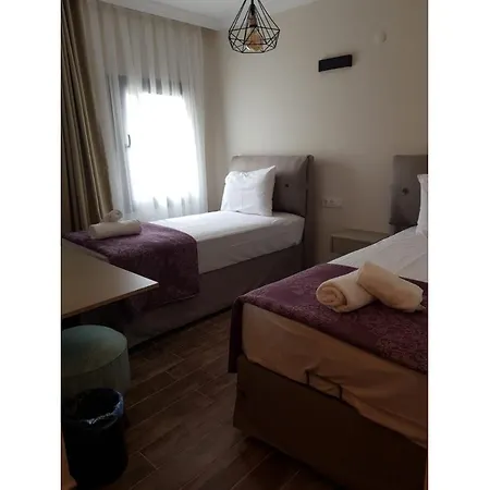 לינה וארוחת בוקר Ocean Suites